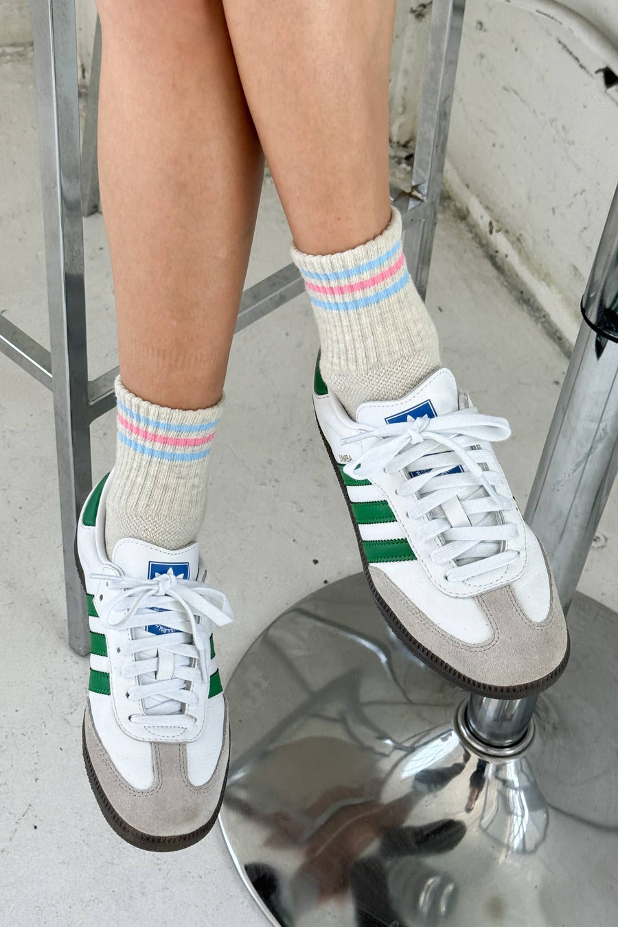 Girlfriend Socks - Scarlet