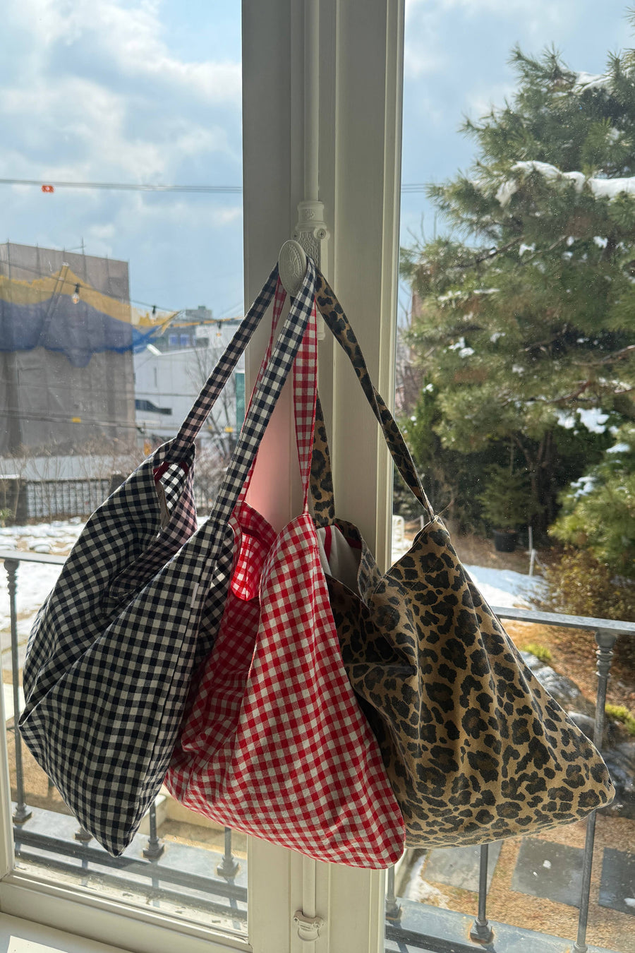 Happy Carry Bag - Red Gingham